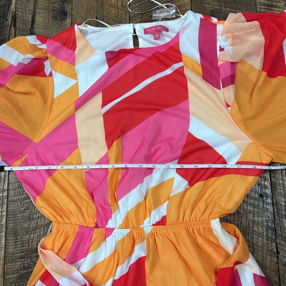 FLYING TOMATO WHISPERS IN THE WIND WOVEN MINI - Picture 7 of 9